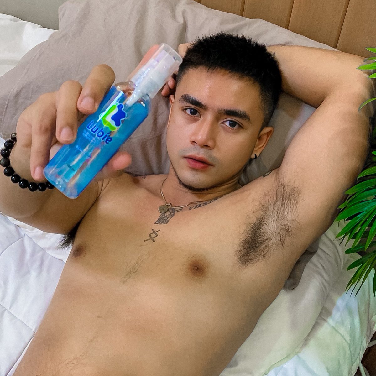 senyoritoEDS's tweet image. The First Multi-Purpose FDA Registered Lubricant in the Philippines! Now available at Mercury Drug Stores, Watsons, Rose Pharmacy, Lazada and Shopee nationwide, PH

Available in 35ml sachet, 10ml pocket pump and 100ml pump!