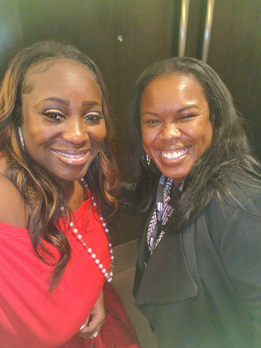 LmarieAsad's tweet image. It was wonderful to see Delta's from all across Chicagoland gathered Friday night to welcome our National President, Elsie Cooke Holmes @NPHCHQ public meeting..
@JASSACDeltas @ChicagoDeltas @dstinc1913 @DSTGlenEllyn @DST1913Midwest
#Sisterhood 
#NPHCNLC23
#NPHCStrongerTogether 💪🏾