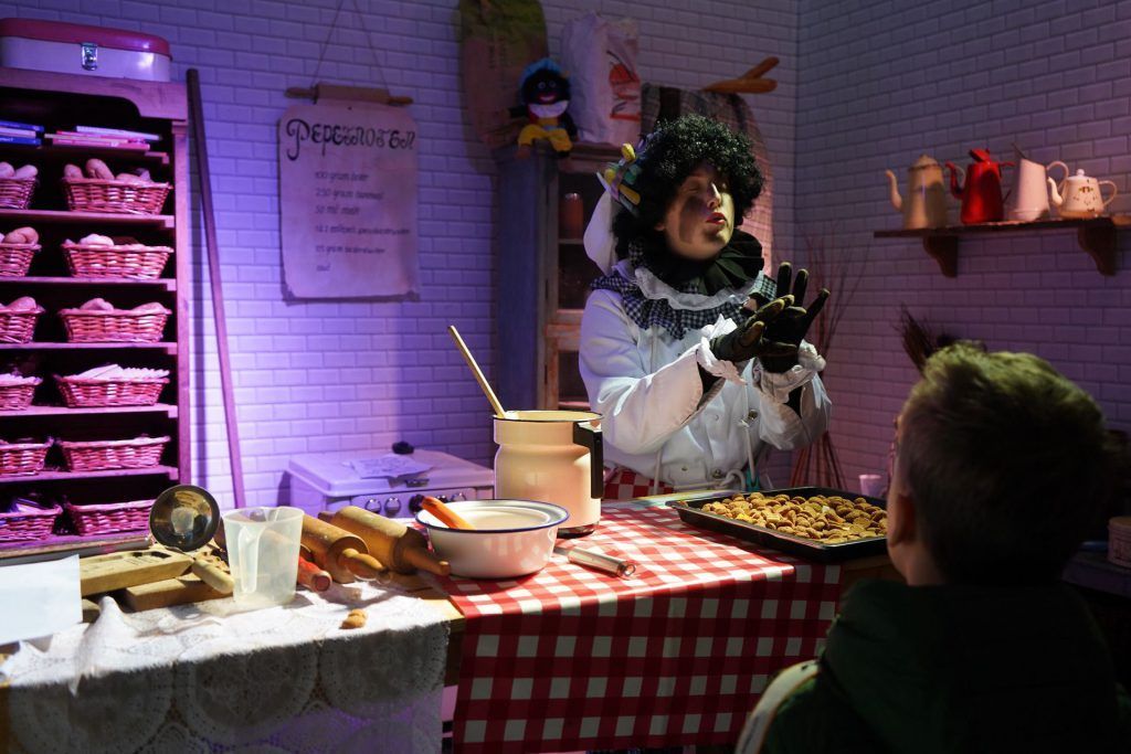 MLA stories tweet media