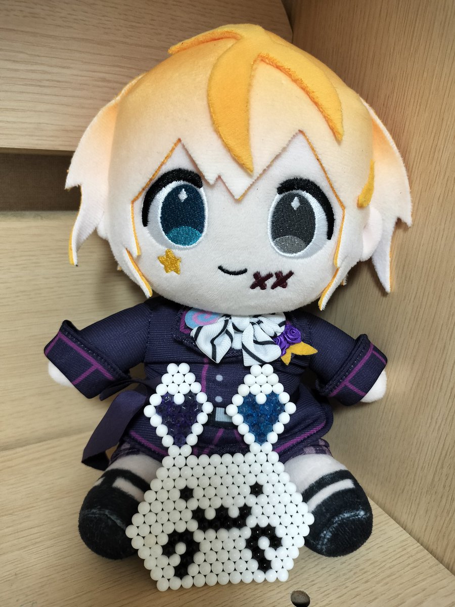 kosuke_nokirisu's tweet photo. アクアビーズでぴょんたろう作ってみた https://t.co/c2GSOThO6Y