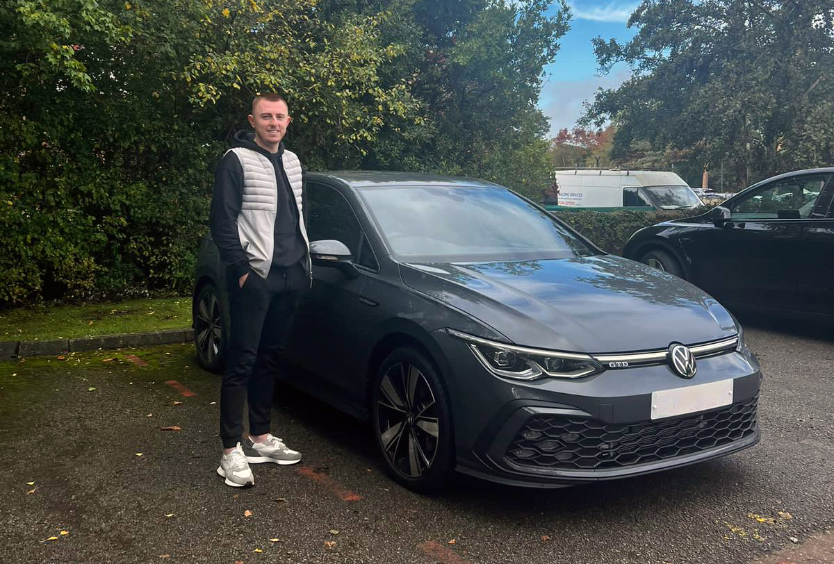 🚗 Exciting news! Mr. Ryan Edwards is now a proud Golf GTD leasee with V4B. Impressed by Ben Heath's swift, professional service. 'Seamless from start to finish,' says Mr. Edwards. For lease inquiries, email benjaminheath@v4b.co.uk. Congrats! 🎉 #V4B #NewCarLease