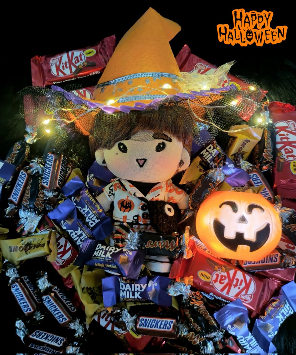 littlears333's tweet photo. Happy Halloween๐
#Halloween #littears #gotoondoll https://t.co/AUWNzrznKa