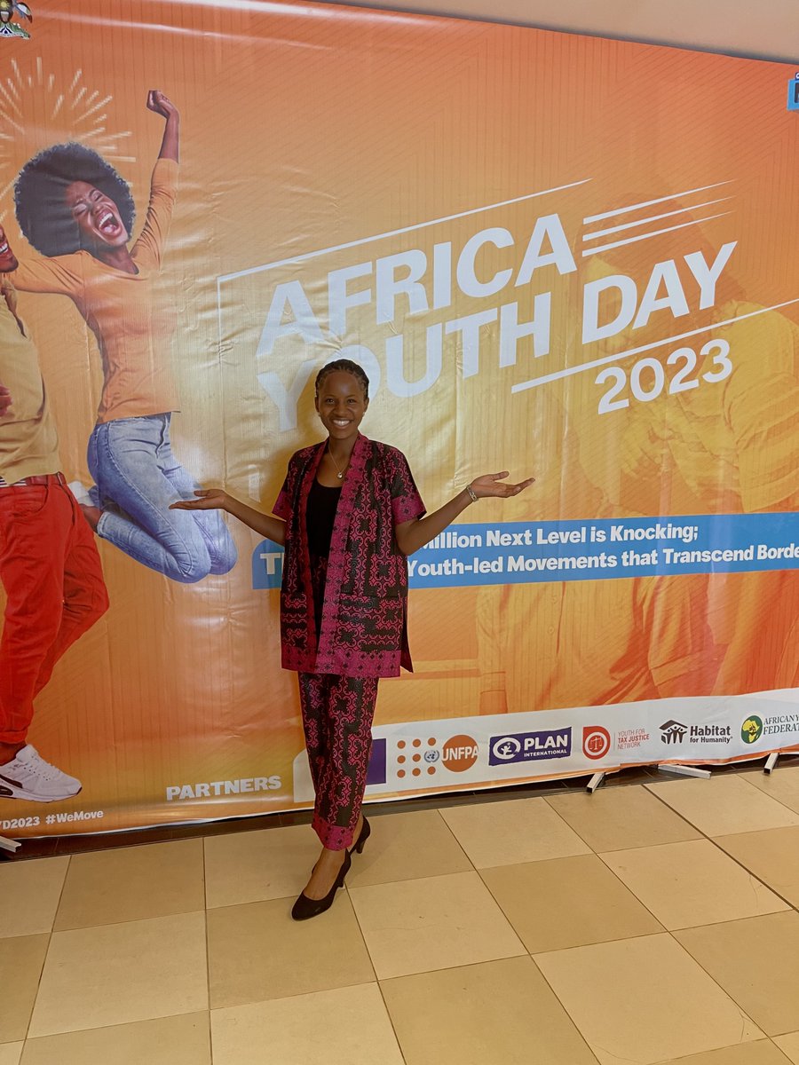 Happy Africa Youth Day! 
What does the commemoration of this day mean to you? To me, it means hope and a relentless pursuit of a bright future. #1mNextLevel @AUYouthProgram @AUBingwa