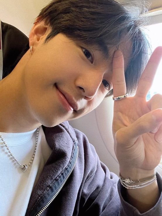DNAmngmnt's tweet photo. [📷 MARK SHOTS]

random photo dump 😜

#MarkTuan #Mark 
#마크 #段宜恩
@marktuan @RavipaJewelry https://t.co/umjLZxRxdX