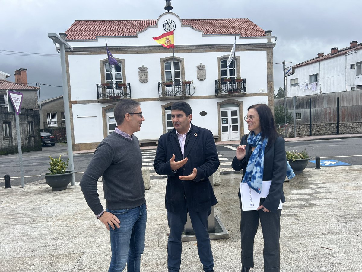 Apostamos pola mellora dos servizos e da calidade de vida da cidadanía no rural de #Galicia.

#ABaña é un exemplo do compromiso do Goberno @desdelamoncloa co municipalismo, con fondos do @P_Recuperacion para facer fronte ao #RetoDemográfico.