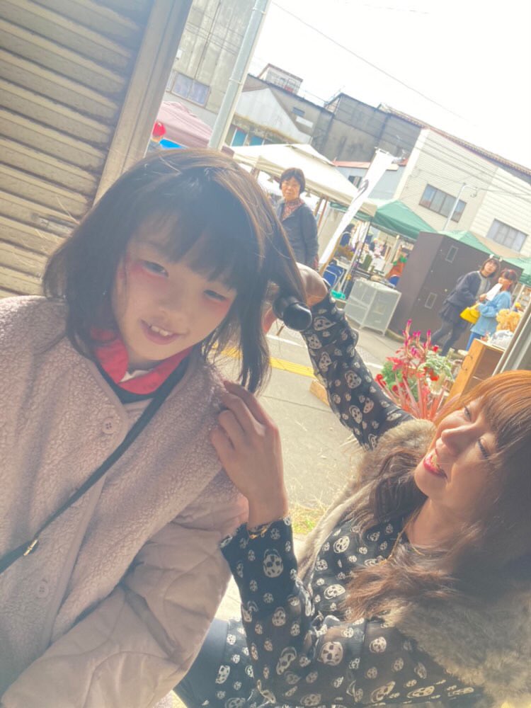 erinanails's tweet image. #のしろいち

お天気にも恵まれて
大盛況でした

#キョンシーメイク
さきめいちゃん
ありがとう♡

#能代市
#畠町歩行者天国