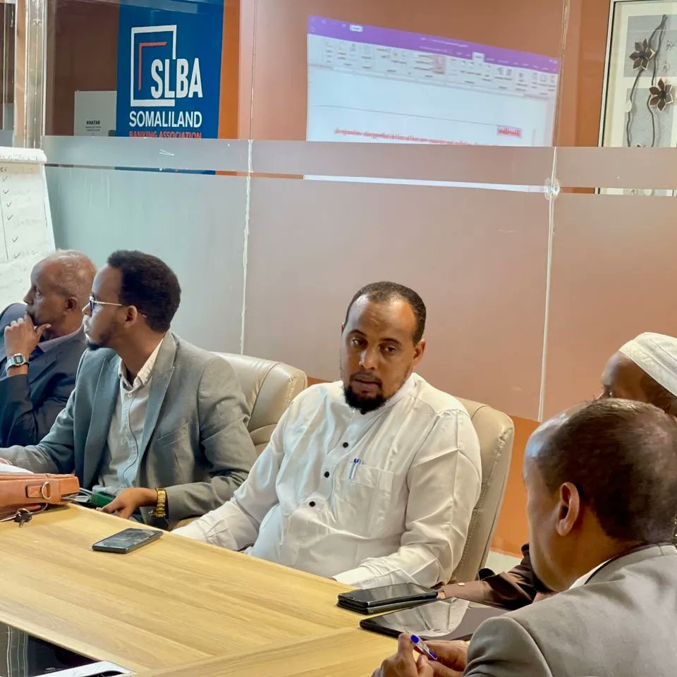 sbankingasc's tweet photo. SLBA Sharia Committee and Bank of Somaliland Sharia  Office boost Sharia-compliant guidelines and standards. Discussions focused on empowering communities through education and raising awareness about Islamic banking. #FinanceForAll #CommunityEmpowerment" https://t.co/5SyROaJK9K