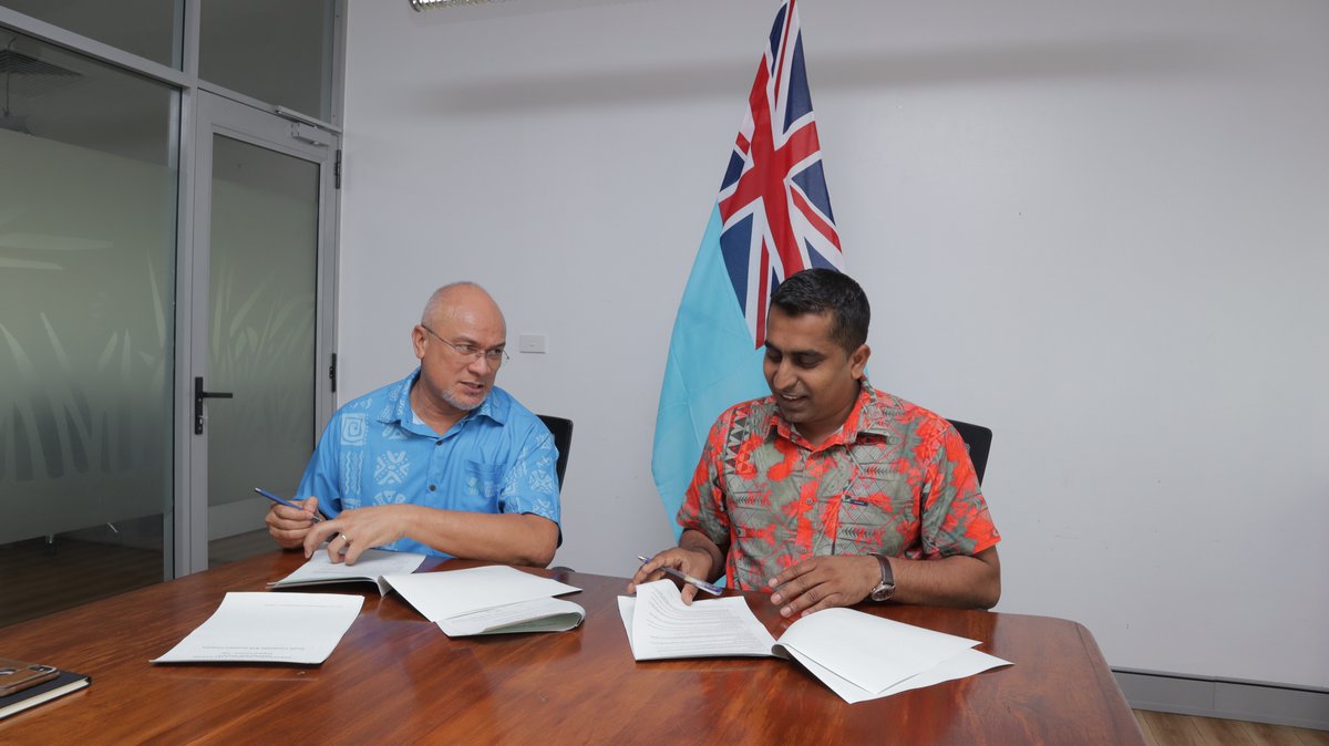 PacificInsuran2's tweet photo. #Fiji has now firmly established the nation’s participation in PCRIC’s #tropical #cyclone &amp; #excess #rainfall #parametric #insurance #program with the signing of policy documents yesterday in #Suva.

Read more: https://t.co/E4nZiA2wEU https://t.co/v0dKHLZjXQ