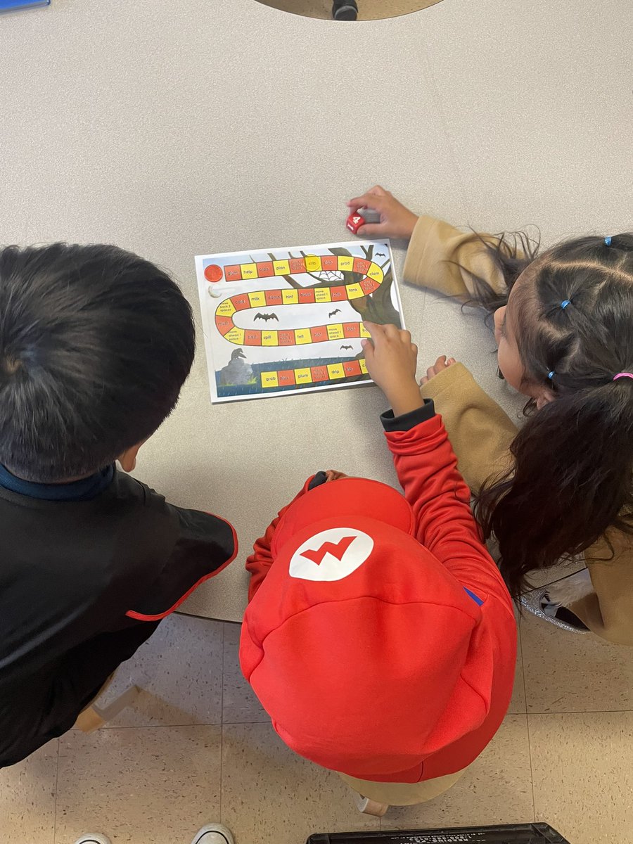 Just another day at the office 🎃 👻