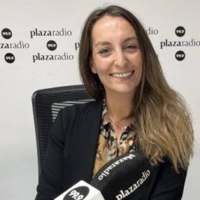 Carlos Ferragut (@encomunicacion_) on Twitter photo Nuevo programa con #entrevista a Alos Idiomas, la importancia de la #ComunicaciónMultilingüe para #empresas; <a href="/marina_empresas/">Marina de Empresas</a> con "ThePrintableCompany" y <a href="/TerrorMakers/">Terror Makers</a>; <a href="/femunoz/">Felix Muñoz</a> y #anuncio de <a href="/La_Casera/">La Casera®</a> y <a href="/qmdeckler/">Enrique Moreno</a> y conclusiones del <a href="/MadridTechShow/">Madrid Tech Show</a> 999plazaradio.es/casi-todas-las… Nuevo programa con #entrevista a Alos Idiomas, la importancia de la #ComunicaciónMultilingüe para #empresas; <a href="/marina_empresas/">Marina de Empresas</a> con "ThePrintableCompany" y <a href="/TerrorMakers/">Terror Makers</a>; <a href="/femunoz/">Felix Muñoz</a> y #anuncio de <a href="/La_Casera/">La Casera®</a> y <a href="/qmdeckler/">Enrique Moreno</a> y conclusiones del <a href="/MadridTechShow/">Madrid Tech Show</a> 999plazaradio.es/casi-todas-las…