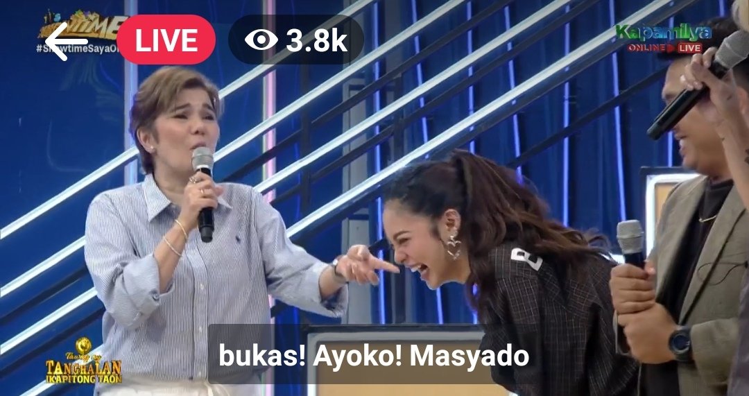 KimberLex16's tweet photo. Tawang tawa eh noh 😂😜 hahaahh

Kim Chiu |
@prinsesachinita 🤣

#ShowtimeSayawOne https://t.co/TRTwoZ0ecN