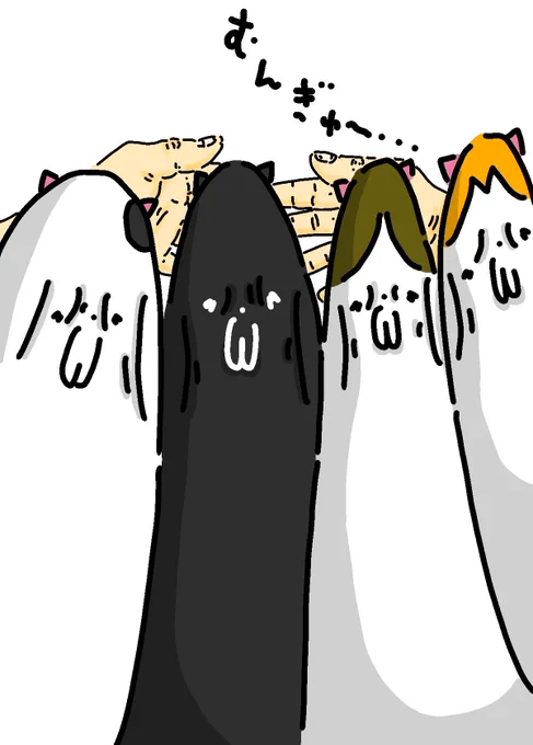 @2346san コレジャナイ感全開でハグされてそうですね🤣‼️‼️www 