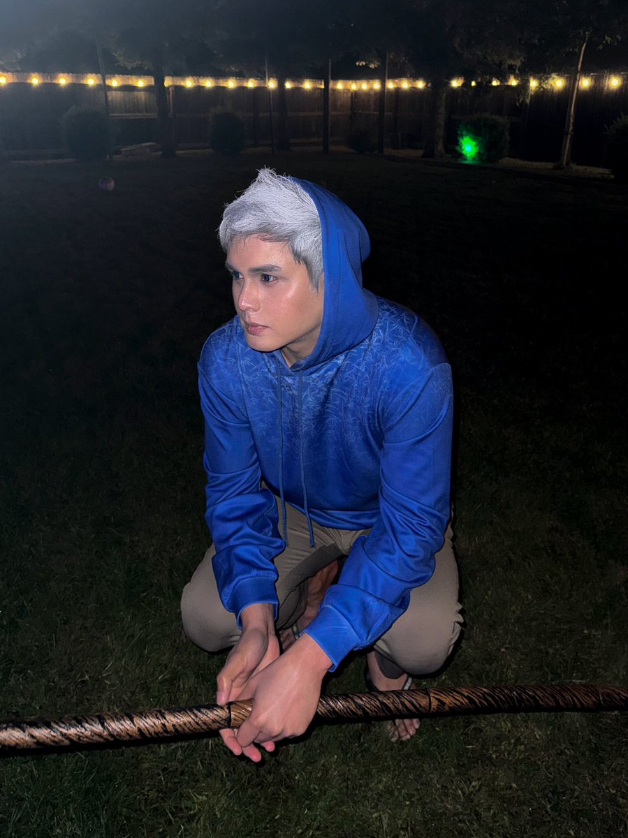 iamrommelgalido's tweet photo. Feeling Frosty 🥶 ❄️❄️🎃👻 Happy Halloween  #jackfrost #halloweencostume #winter #2023 https://t.co/ygibTRrwQu