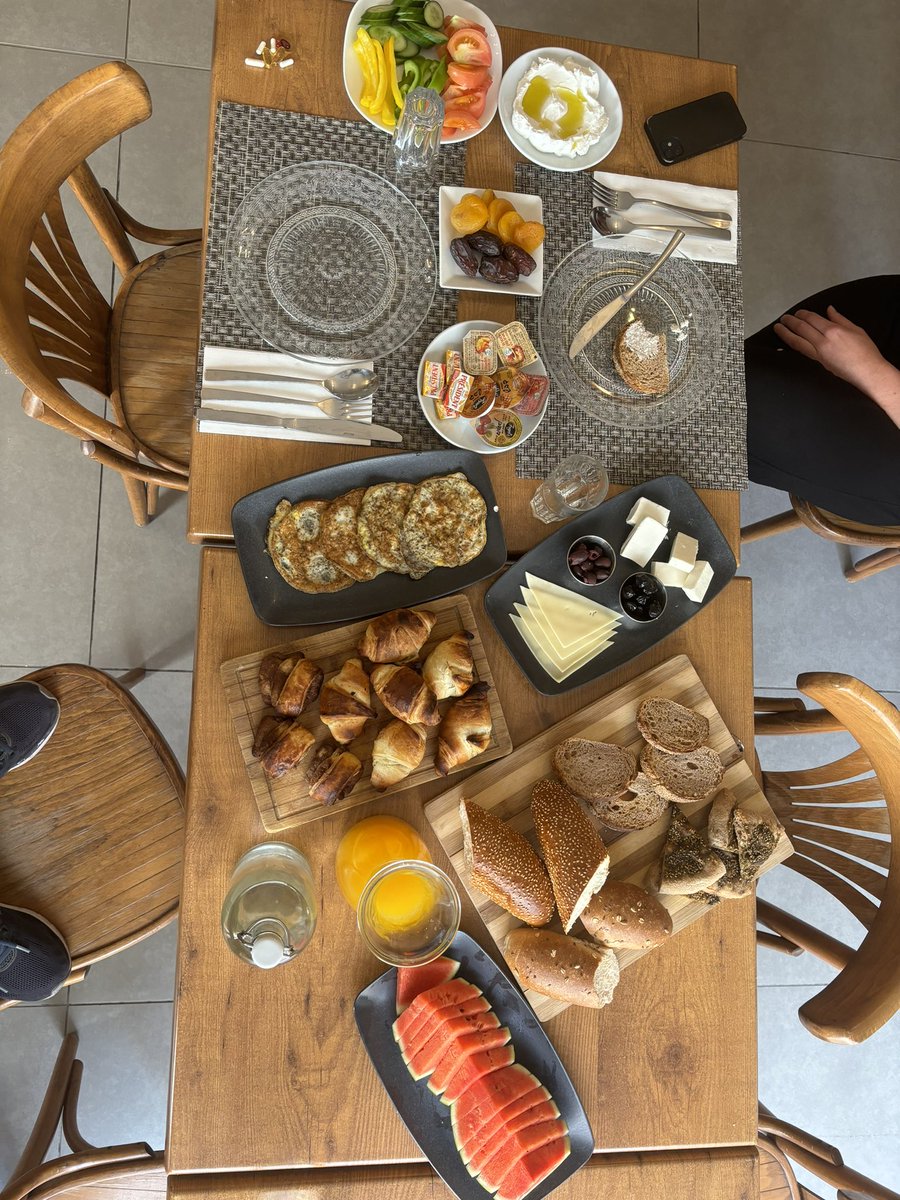 Magda Gad – Gad World tweet media