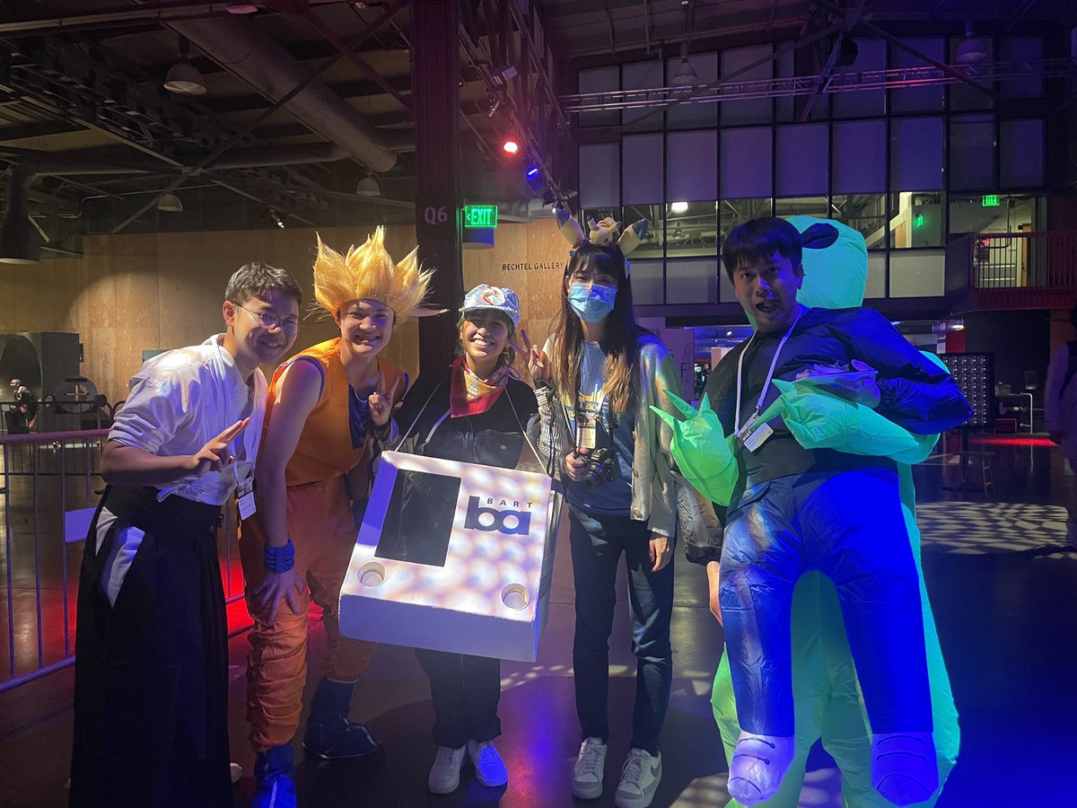 Thanks to all who came to see our DreamSheets demo, and my BART train costume at #UIST2023 ! Use this link to add photos to my collaborative Google Photos album: photos.app.goo.gl/mvQhEVg2pHBGmr…