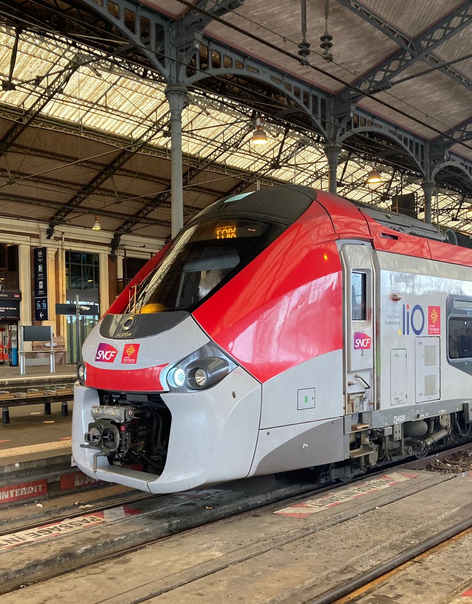liO Train SNCF Occitanie tweet media