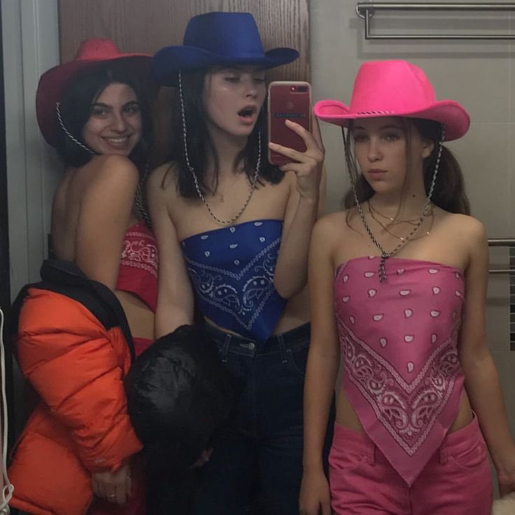 goodridddnce's tweet photo. halloween 🎃 https://t.co/EWZ5of9Yvh