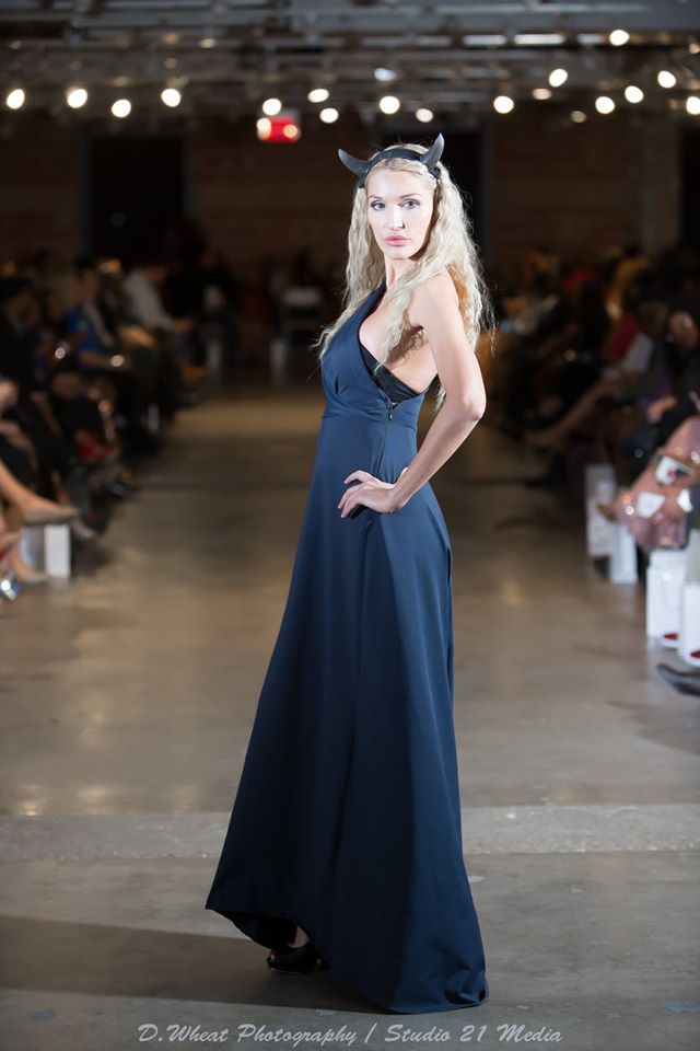 Upcoming Generation (@upcominggenera3) on Twitter photo Walking the runway with an enchanting aura, I'm ready to bewitch you all this Halloween season! 📷📷
#HalloweenEnchantment #Halloween2023 #halloweenseason <a href="/Eva_Navoloska/">Eva Navoloska</a> Walking the runway with an enchanting aura, I'm ready to bewitch you all this Halloween season! 📷📷
#HalloweenEnchantment #Halloween2023 #halloweenseason <a href="/Eva_Navoloska/">Eva Navoloska</a>