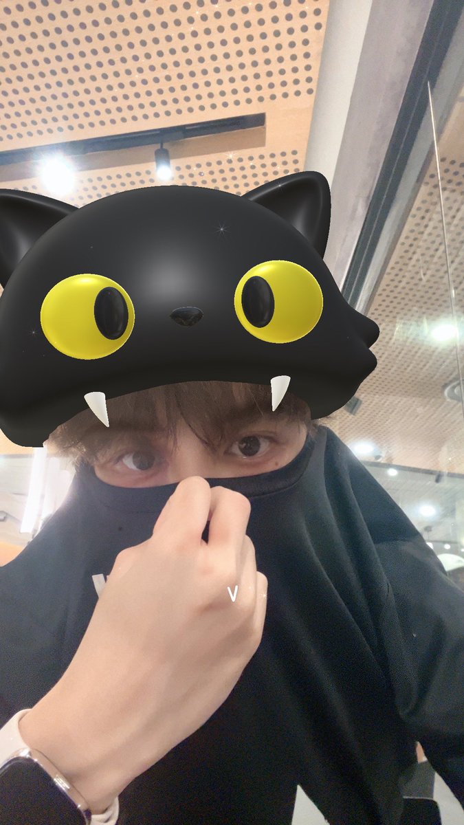 kokoz730's tweet photo. 万圣节来吓一吓 https://t.co/YXixdVTGBH