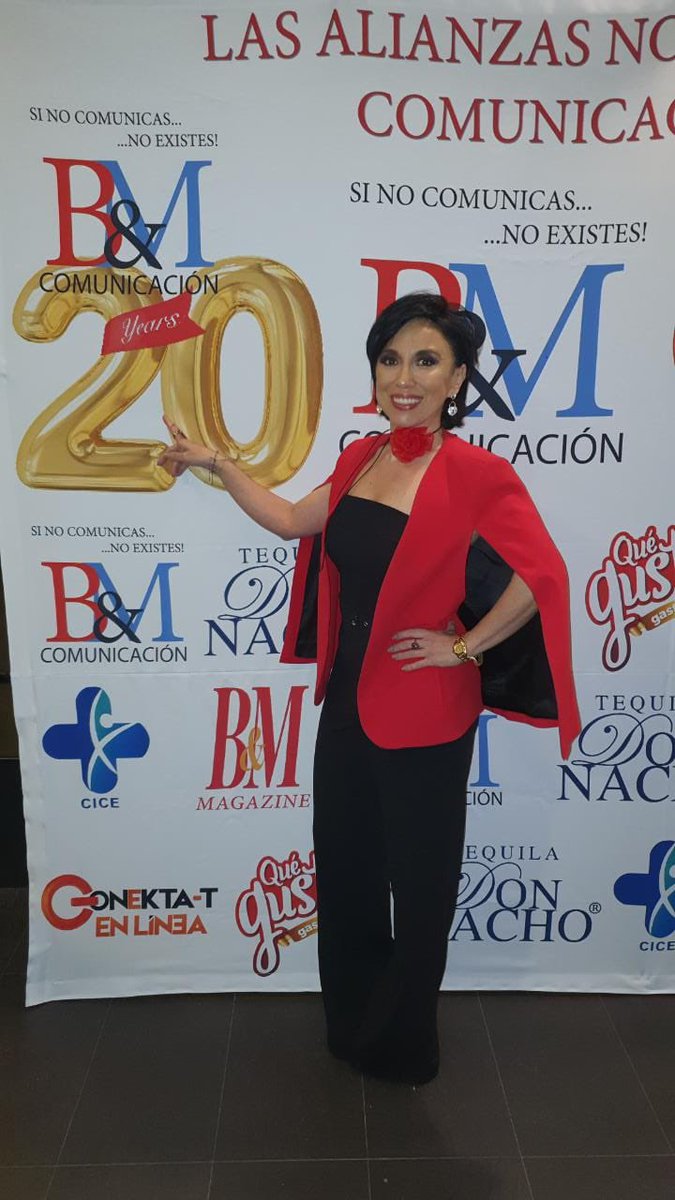 ByM_Comunica's tweet photo. B&amp;M COMUNICACION llegamos 20 años en el medio ofreciendo un 360 grados en la publicidad CONEKTA T EN LÍNEA 4 aniversario las alianzas nos hacen más fuertes @BereniceDiazdeL  y @raulmaganamx https://t.co/6gUmYNx6Dl