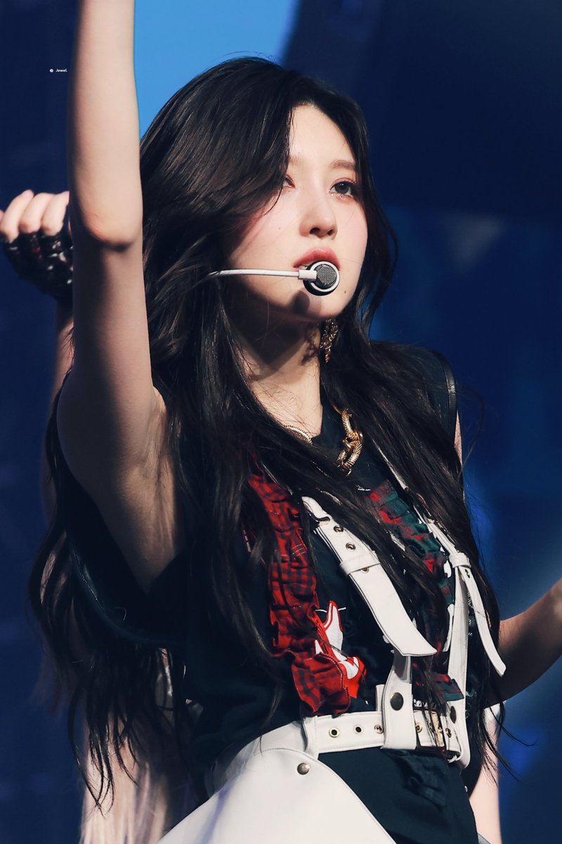231007

#IVE #아이브 #GAEUL #가을 #김가을