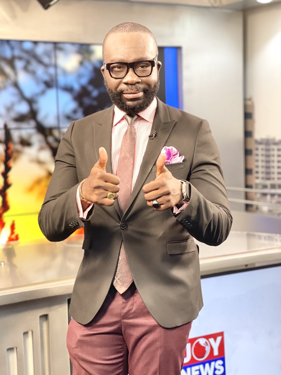BenjaminAkakpo3's tweet photo. It’s the start of a #NewMonth.🗓️ 

I wish you peace abiding, joy refreshing, and grace enlarging.🙌🏾

May November be your #BestMonthYet in 2023! 💃🏾🕺🏾🎉 

Join us on the #AMShow for another scintillating show!😎

#JoyNews https://t.co/H1ExsunaZp