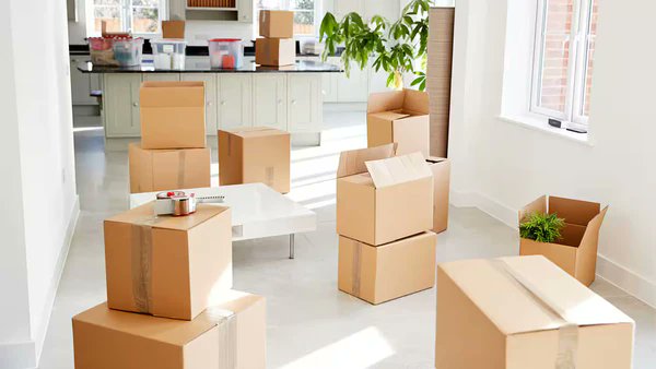 packingsoluk's tweet image. 📦 Small moving boxes, big benefits! ✨

➡️ Save space, no more clutter.
➡️ Easy to lift and carry.
➡️ Organize your items efficiently.

Moving made simple with small boxes! 🏡🚚

For more information: shorturl.at/gzEKL

 #MovingDay #PackingTips #SmallBoxes