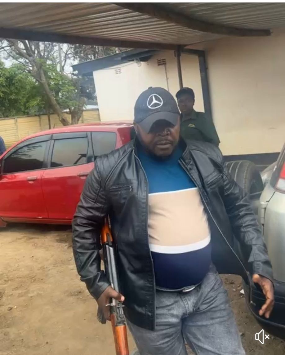 This unidentified man wielding a gun has appeared on a video chasing a CCC member of parliament Takudzwa Ngadziore. Make him famous. Let them be known for their dirty actions. <a href="/CCCZimbabwe/">Citizens' Coalition for Change</a>