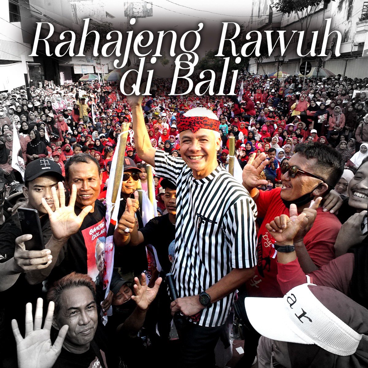 Melihat_Indo's tweet photo. Rahajeng Rawuh Di Bali

Bali, menjadi destinasi wisata paling ikonik yang pesonanya telah melanglang buana dan mendunia. Tak sedikit warga dari negara asing menjadikan kawasan Bali sebagai tempat liburan yang sangat asyik, lantaran banyak tersebar treasure di berbagai penjuru Bali. 

Selain menjadi tempat wisata yang menyilaukan mata, Bali juga memiliki catatan sejarah, dimana kawasan yang acap di sapa sebagai Pulau Dewata tersebut nyatanya menjadi basis kuat PDI-Perjuangan. 

Semua tak lepas dari asal usul Soekarno yang terlahir dari seorang ibu berdarah Bali, Ida Ayu Nyoman Rai. Selain itu juga di latarbelakangi dari muaknya masyarakat Bali menghadapi kebengisan sang diktator, yang terus-menerus mengekang setiap tindak-tanduk masyarakatnya agar tetap tunduk pada perintah penguasanya. 

Gejolak rakyat untuk melawan Orde Baru semakin meluap-luap, rakyat yang saat itu terus dipojokkan sang penguasa optimis pasti bisa memberangus kekejamannya. 

Lewat PNI, partai garapan Soekarno yang bertransformasi menjadi PDI-Perjuangan di bawah kepemimpinan Megawati Soekarnoputri. Dengan tekad dan semangat tinggi, pelan tapi pasti, PDI-Perjuangan yang kerap digembosi oleh kendaraan politik penguasa akhirnya mampu bertahan hingga mengantongi suara yang cukup untuk menggeser partai penguasa. 

Tentu, semua itu tak lepas dari kerja sama dan gotong rakyat Indonesia, termasuk warga Bali dalam melawan tirani yang bersemayam puluhan tahun di tubuh Ibu Pertiwi. Melawan yang buruk berkuasa dan kembali menstabilkan serta menghadirkan suasana politik adem ayem pasca reformasi. Dan perjuangan itu harus selalu di gaungkan, karena pastinya kita ingin yang baik memimpin, guna menjauhkan yang buruk kembali berkuasa. 

Dan sekarang, di hari yang cerah ini, rakyat Bali kembali di kejutkan dengan kehadiran @ganjarpranowo , setelah beberapa bulan yang lalu jangkung berambut putih ini juga terlihat tengah bertandang ke Pulau Dewata untuk mengisi beberapa agenda pentingnya. Termasuk bersama anak-anak muda kekinian. 

Kehadiran Ganjar di tengah-tengah suasana politik yang penuh huru-hara ini, termasuk di Bali. Menjadi spirit dan suntikan energi, baik dari Ganjar yang bisa menyapa, berjumpa serta berbagi cerita bersama rakyatnya. Pun dengan rakyat Bali yang merasakan kebahagiaan lantaran bisa bertemu dan melayangkan aspirasinya bersama calon pemimpinnya. 

Apalagi baru saja kemarin dikabarkan jika baliho-baliho berwajah Ganjar-Mahfud di turunkan aparat disana, dengan alasan ingin menyambut kedatangan Presiden Jokowi di Bali. Sehingga banyak baliho yang tercetak Ganjar-Mahfud harus di copoti. Dari sumber yang berbicara, dikabarkan jika aksi penurunan baliho Ganjar atas perintah PJ Gubernur Bali. 

Mungkin dari sini sahabat onlineku bisa membaca, menangkap serta memaknai alasan mengapa baliho Ganjar-Mahfud di berangus begitu saja. Mungkinkah PJ Gubernur sendiri disuruh atasannya? Atau adakah sangkut pautnya dengan kenetralitasan seorang pemimpin yang harus dipertanyakan? Mengingat sebelum nama sang sulung di cawapreskan, bapak Presiden kami tak pernah mempermasalahkan kehadiran baliho. Namun mengapa sekarang seperti ini? 

Ah entahlah, ini hanya praduga saja. Karena menurutku aneh, jika PJ Gubernur menyuruh tanpa alasan konkret. 

Meskipun peristiwa itu mengundang pertanyaan dan kebingungan serta kegamangan dari beberapa pihak. Akan tetapi dari aktivitas tersebut sama sekali tak menyurutkan atau mematahkan hati warga di Bali yang mencintai Ganjar. 

Sebab Ganjar adalah sosok inspiratif dan berjiwa muda. Semua yang bersinggungan dengan masa depan generasi milenialnya selalu Ganjar usahakan, dengan memaksimalkan pengembangan digitalisasi modern. 

Meskipun saat ini kemasifan teknologi semakin terdepan dan akan selalu menjadi yang paling depan. Akan tetapi Ganjar tak akan hanyut dan mengikuti arus pada bidang teknologi semata, namun Ganjar juga terus bersinergi untuk melestarikan ragam kebudayaan yang tersebar di Indonesia.
