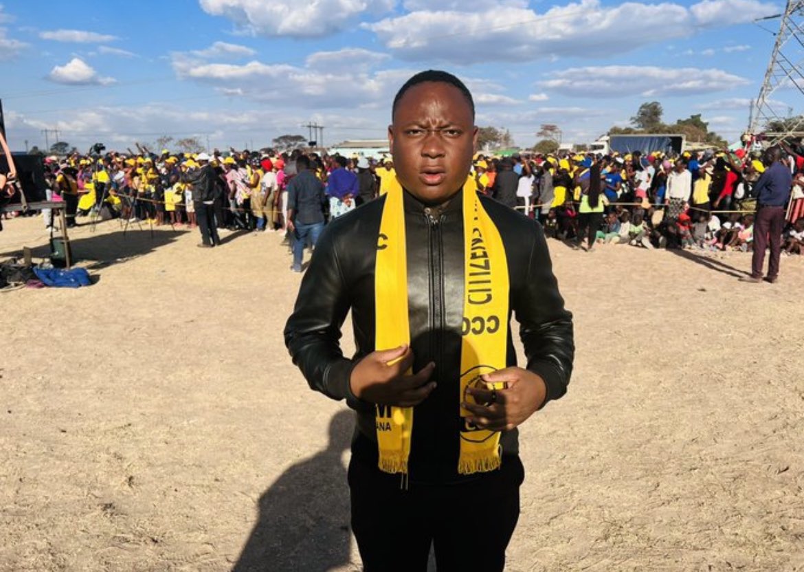 ⛔️EXTREMELY DISTURBED by reports that Hon <a href="/ngadziore/">Takudzwa Ngadziore</a> who leads the Youth Taskforce has been abducted by armed men. His phone is currently unreachable &amp; his whereabouts are unknown. We demand his immediate and safe return. These abductions and the torture of <a href="/CCCZimbabwe/">Citizens' Coalition for Change</a> members