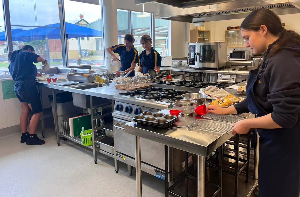 Murat Dizdar tweet media