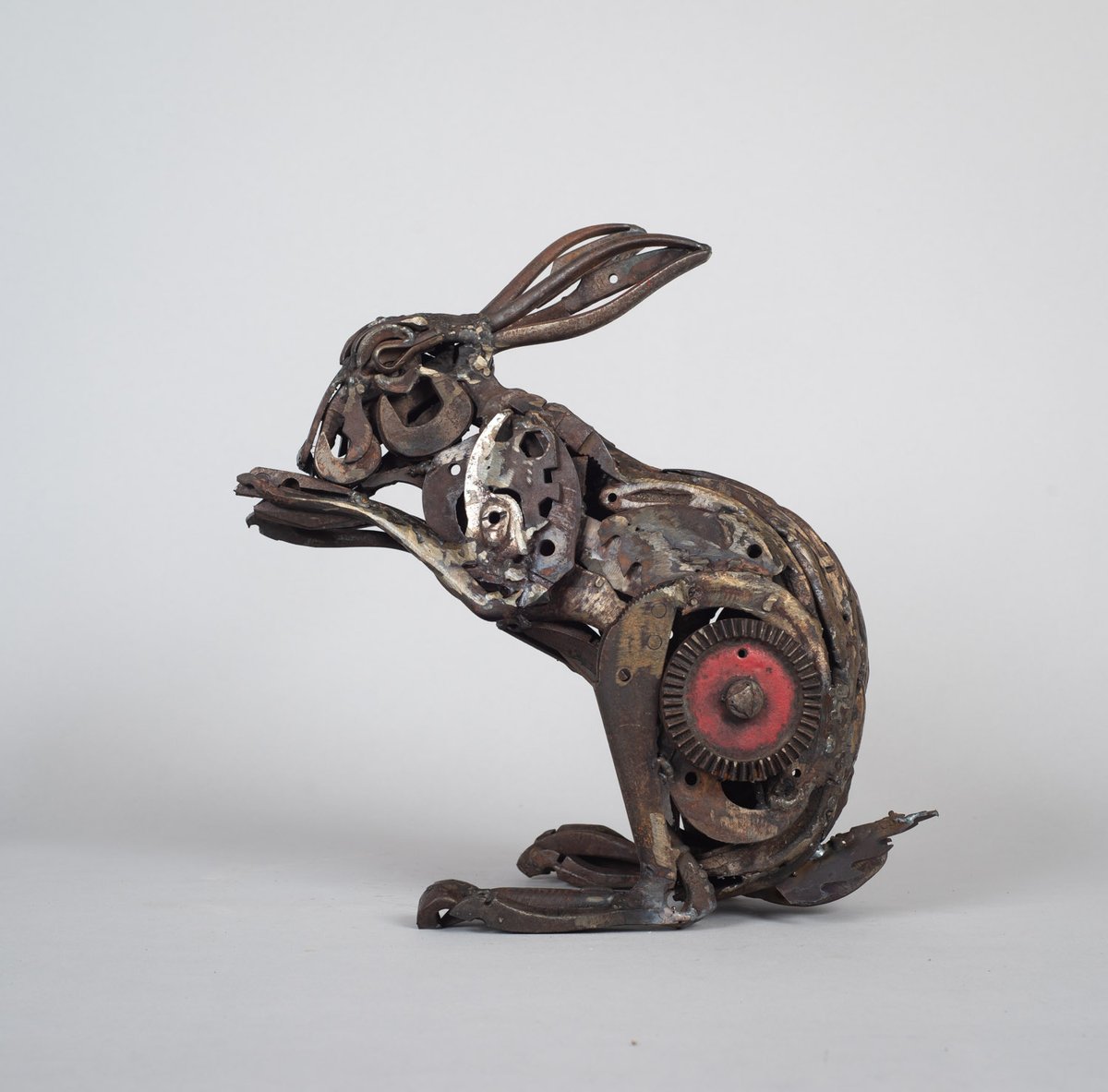 It's the PV of <a href="/swlanaturaleye/">SWLA</a> today <a href="/mallgalleries/">mallgalleries</a> Here are 4 of my sculptures. Show closes 11 Nov. Over 430 catalogued work plus projects to see. #wildlifeart #metalsculpture