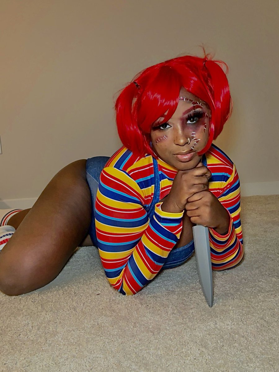 mona_uc's tweet photo. CHUCKY ❤️🔪 https://t.co/1MuNuiNxPH
