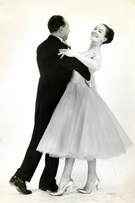 SouthwarkWomen's tweet photo. 1/2 Born 1920 Bromley, Peggy Spencer ran and taught at the Royston Ballroom in Penge with husband Frank, specialising in Latin American dance. She trained teams for Come Dancing and appeared as a judge, becoming a popular tv personality. https://t.co/39EyI7ofDd