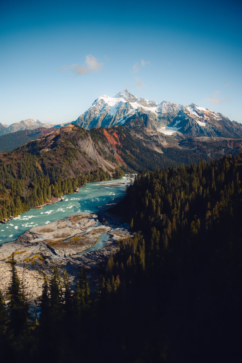 river through the mountains
-
-
-
-
-
#mountain #hiking #landscape #galaxy #wilderness #beautiful #instagood #photooftheday #outdoors #instacool #space #adventure #instadaily #moon #nature #picoftheday #hike #trekking #happy #forest