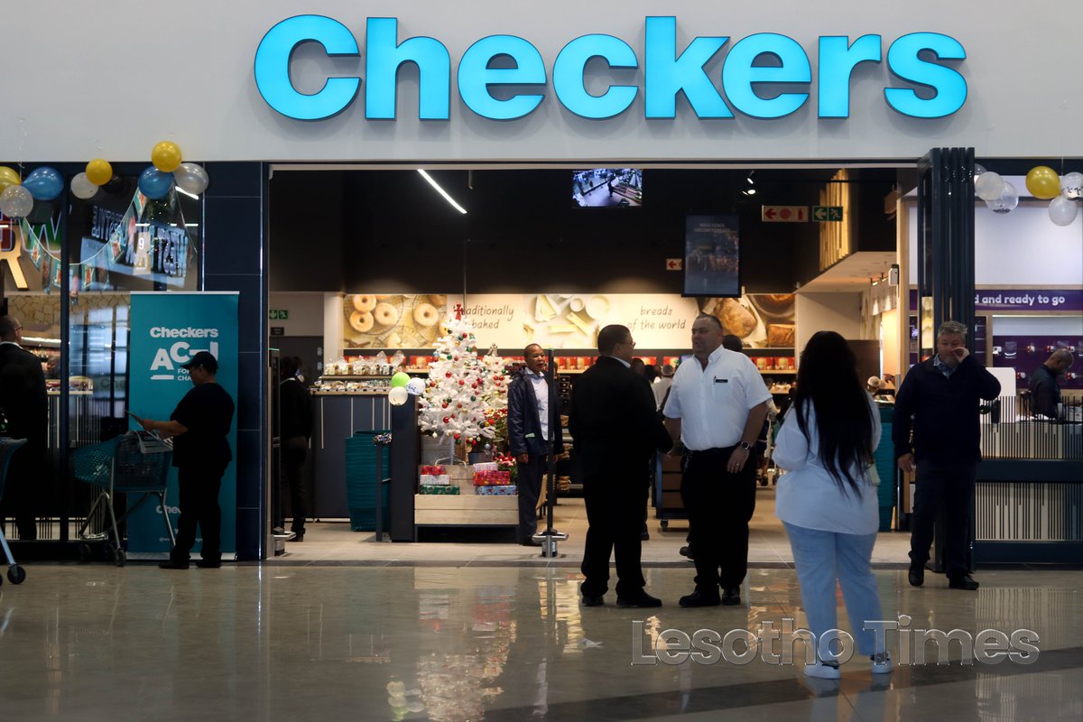 Lestimes's tweet photo. #Checkers Hyper opens its doors to the public at Maseru Mall.

#Maseru #MaseruMall
#Lesotho #CheckersHyper https://t.co/NgoPr0ZvGi