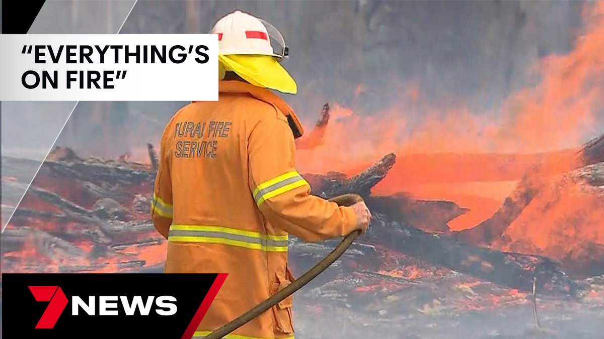 7NewsBrisbane's tweet photo. The fire in Dalveen has now been contained, with the future conditions favourable. The script of unpredictable, wild weather continued today with some rain relief. https://t.co/O2YpXU5u9h @jacquelinrobson #QLDBushfire #7NEWS https://t.co/urSKQCHjFm