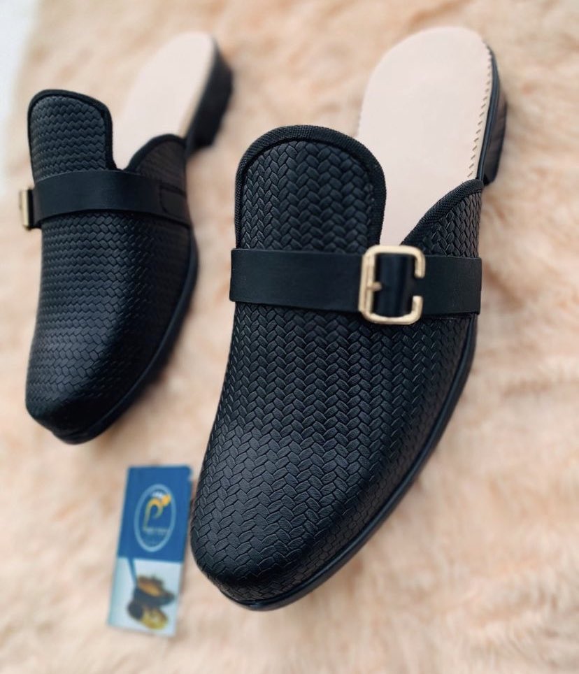 Mikifoot_'s tweet photo. I make quality leather footwears at affordable price..

Help me RT my customer might be on your TL 🙏 

https://t.co/YU8NN4WfIu https://t.co/7oi8DlJ0Vc