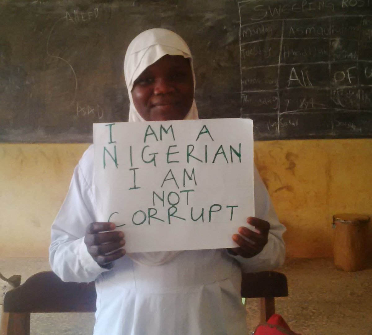 fidvaoffice's tweet photo. At FidVA, we are committed to promoting public integrity and zero tolerance for corruption in Nigeria by providing education, advocacy and transparency initiatives, as well as encouraging purposeful leadership. https://t.co/JDWF9axQ9X