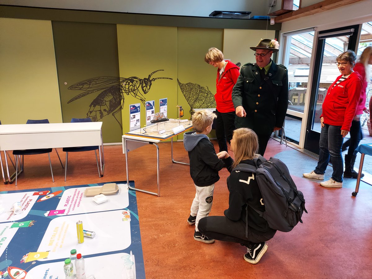 NoriaInnovators's tweet photo. Inspiring the youngest generation at Cultuurbaren!

Last week, we had a great opportunity to explain to the kids about the problem of #plasticsoup and the ways to tackle it. 

Spreading awareness about the preventive method through 'Reduce' steps is part of our 3R method. https://t.co/0DJhmzrha7