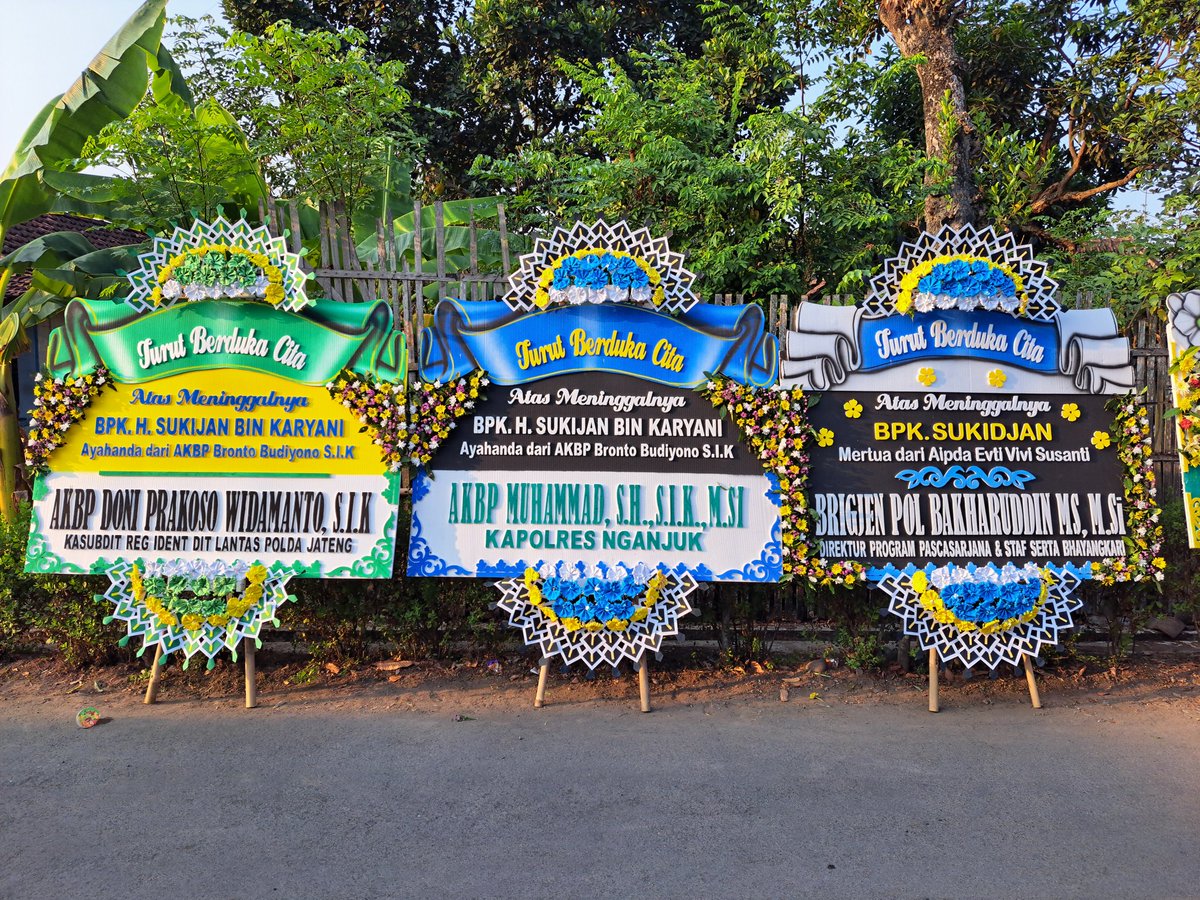 BungaKudus's tweet photo. TOKO BUNGA KUDUS | KARANGAN BUNGA KUDUS
WA:087871887371
❤💐💯
👇ORDER KLIK LINK INI 👇👇
https://t.co/xPGGj5SbgR
👆🌹👆

@BungaKudus

#dawe
#gebog
#jati
#undaan
#kudus
#kaliwungu
#bae
#mejobo
#jekulo https://t.co/ISQxM1beGc