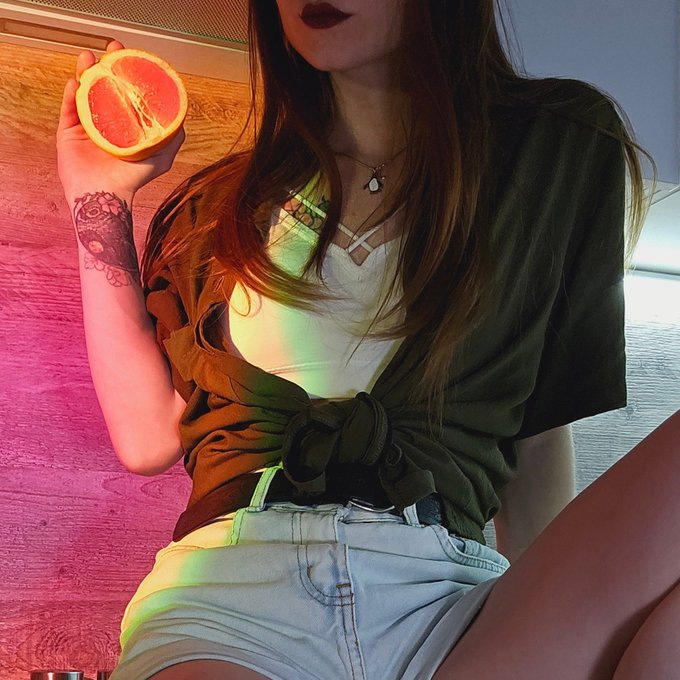 Congratulations to everyone on the International Vegan Day 🙌💚 Put a like, I want to know how many of<a href="/tag/vegan"class="tags"><span>#vegan</span></a><a href="/tag/girl"class="tags"><span>#girl</span></a><a href="/tag/redhead"class="tags"><span>#redhead</span></a><a href="/tag/folllow"class="tags"><span>#folllow</span></a><a href="/tag/fyp"class="tags"><span>#fyp</span></a>