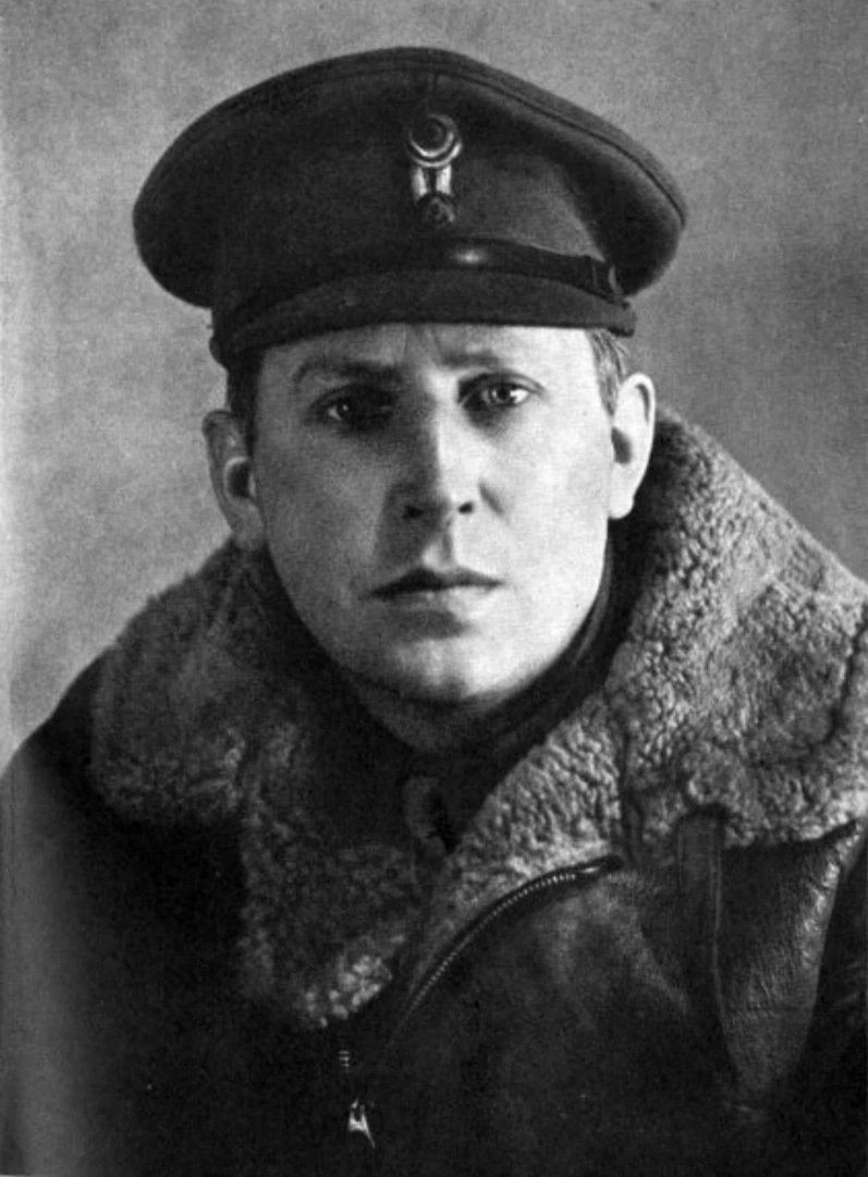 «Если ты провёл хоть один день, не борясь за мир, ты предал всё, что любишь». 121 год назад, 1 ноября 1902 г., родился великий норвежский поэт-коммунист, антифашист, пламенный борец за мир и преданный друг Советского Союза — Нурдаль Григ.
