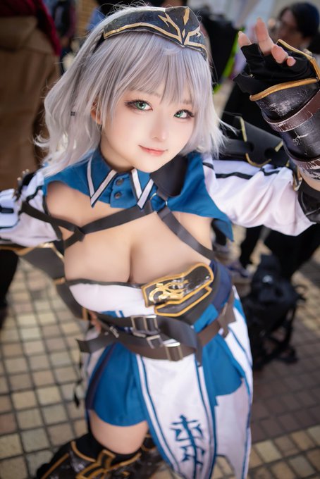 Twitterのコスプレ画像3