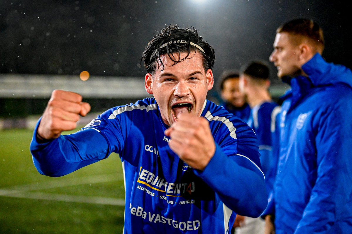 GVVV's tweet photo. Can’t get enough of it 🤩

Dit is onze bekerwinst tegen Telstar! 

#gvvtel • #trotsoponzekleuren https://t.co/xXmfy4ffEL
