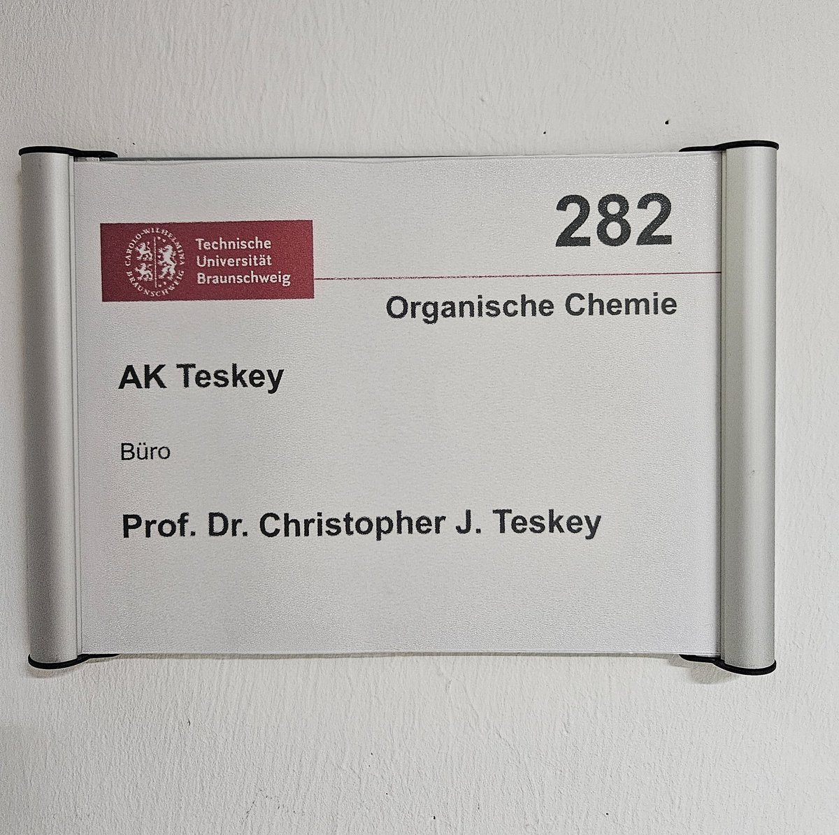 Chris Teskey tweet media