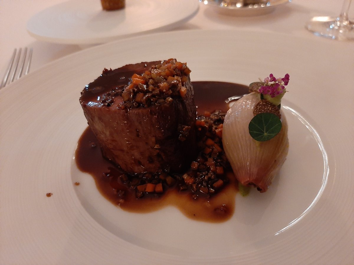 The MICHELIN Guide tweet media