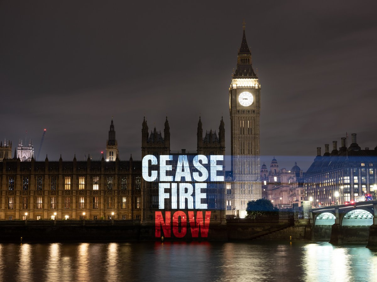 Last night we sent a message to @RishiSunak - he must support calls for a #CeasefireNOW. A ceasefire is the only way to protect children and get enough aid into Gaza. Time is costing lives. There must be a #CeasefireNOW. Please sign our petition: bit.ly/478IKyo