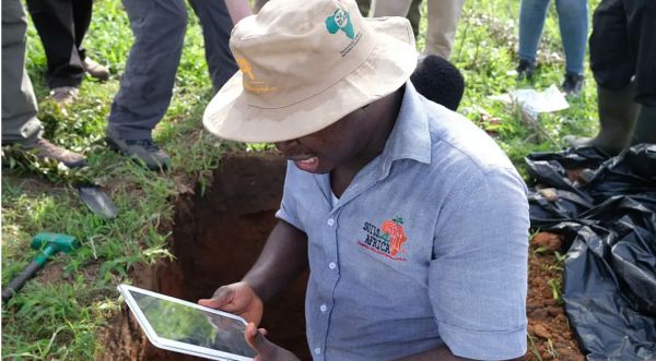Novum Intelligence (@novumintel) on Twitter photo #Tips: Soils4Africa's lessons learned in 3 years of continent-wide implementation bit.ly/3QgwJQS by <a href="/isricorg/">ISRIC - World Soil Information</a>
#DevelopmentProject #ProjectPlanning #collaboration #NGO #funding #Agdata #soil #geospatial #SoilMap #Africa #ProjectImplementation #Tips: Soils4Africa's lessons learned in 3 years of continent-wide implementation bit.ly/3QgwJQS by <a href="/isricorg/">ISRIC - World Soil Information</a>
#DevelopmentProject #ProjectPlanning #collaboration #NGO #funding #Agdata #soil #geospatial #SoilMap #Africa #ProjectImplementation