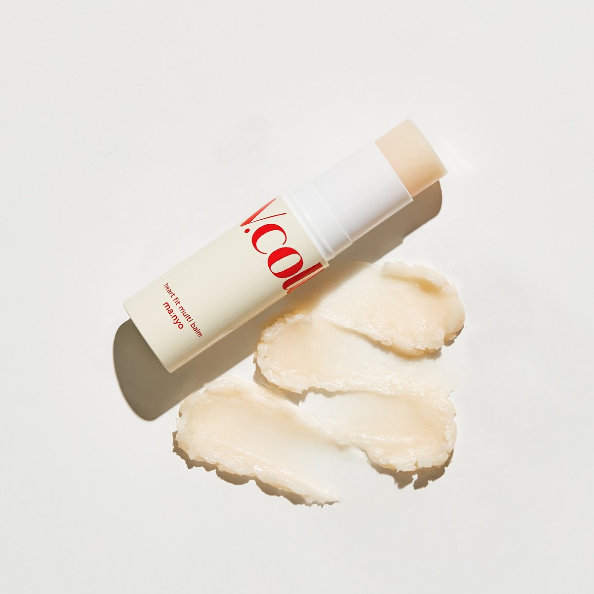 manyo_global's tweet photo. V.Collagen Multi Balm can also help treat dry skin on elbows, knees, and other prone areas.
Conveniently sized, it can be your handy dry skin saver anywhere! 🥰
#manyo #asyouwish #skinwizard #Vcollagen
#Vcollagenmultibalm #veganskincare #vegancollagen #vlifting #collagenampoule https://t.co/2ruPHVnb4U